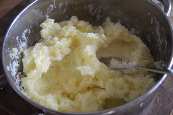 Shepherds pie med hakket lammekød.